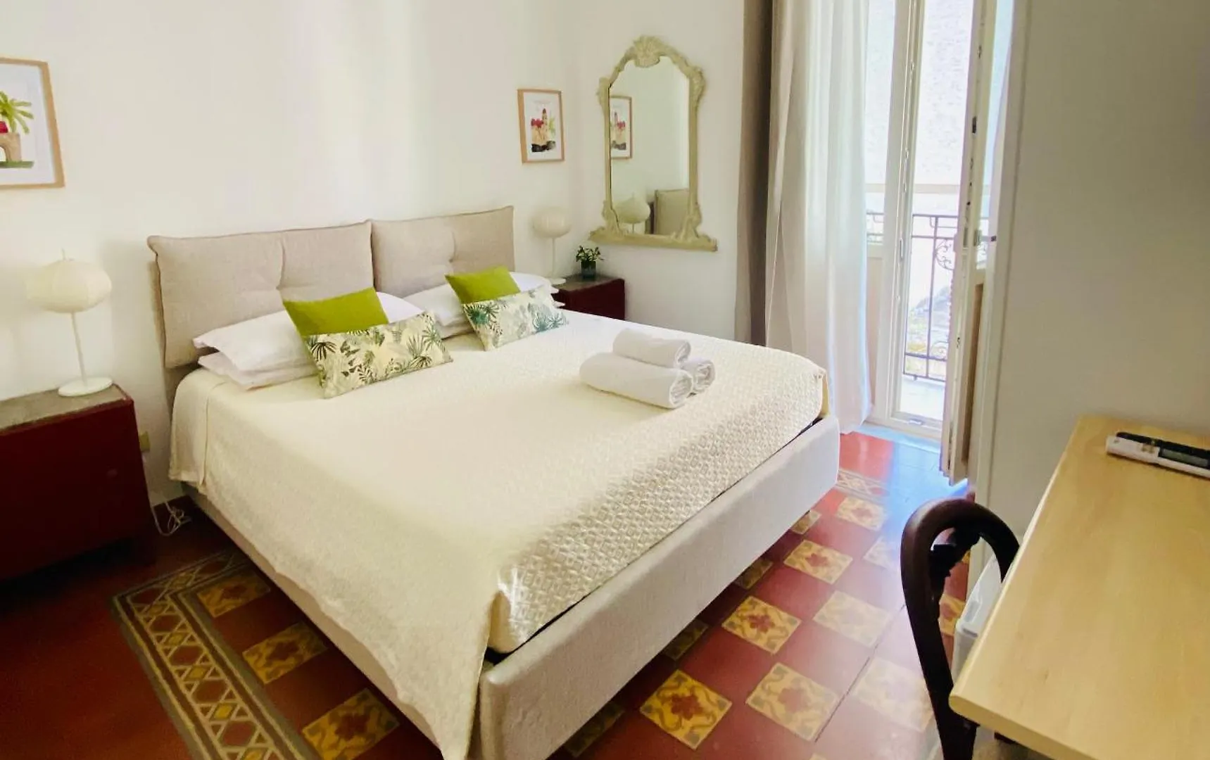 Alvorada Rooms Palermo 3*,  Italia